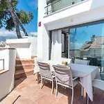Modern Townhouse With Stunning View فوينخيرولا