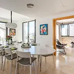 بيت للعطل Modern Townhouse With Stunning View