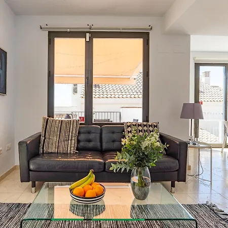 Modern Townhouse With Stunning View Hébergement de vacances