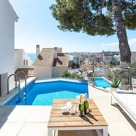 Modern Townhouse With Stunning View