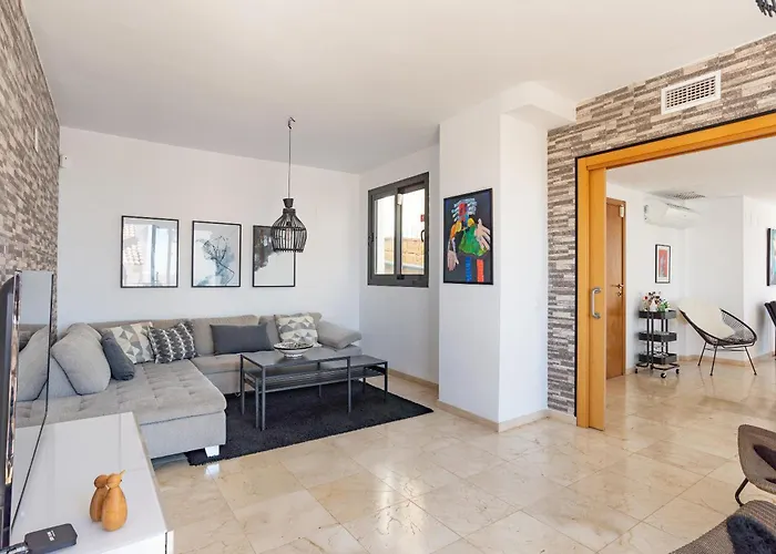 Modern Townhouse With Stunning View Fuengirola